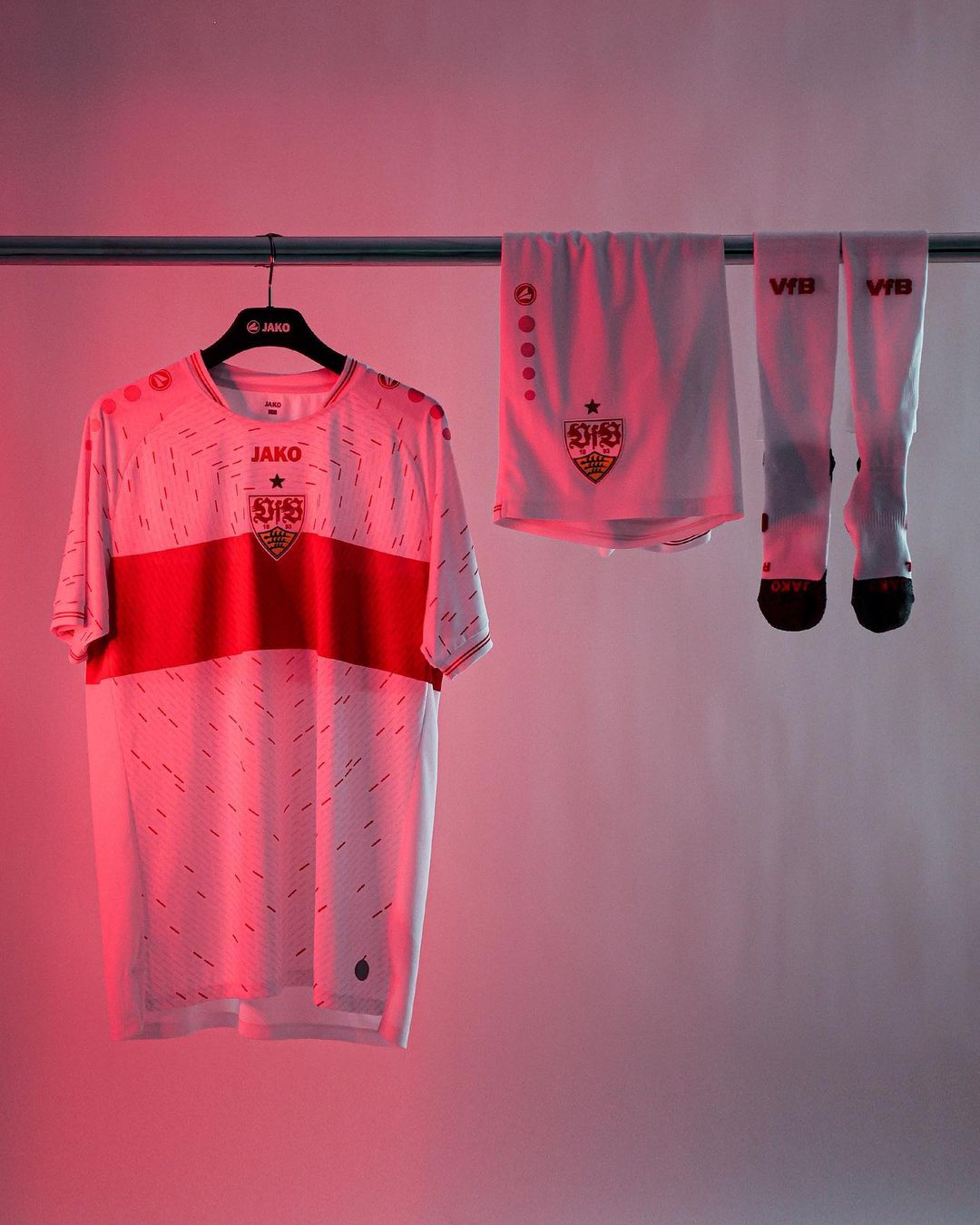 Thailand Stuttgart Heimtrikot 2023-2024